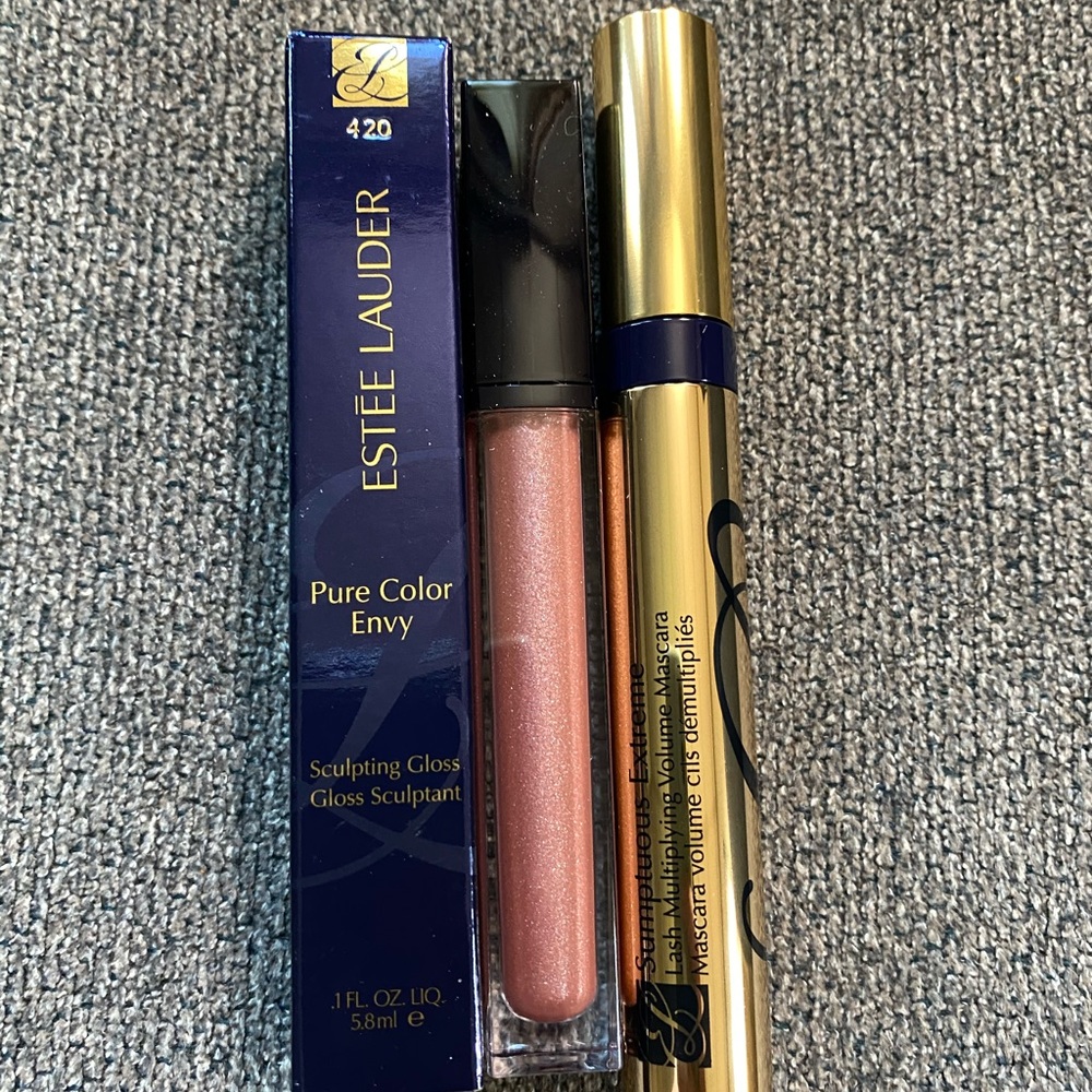 NEW Estee Lauder Full size makeup set